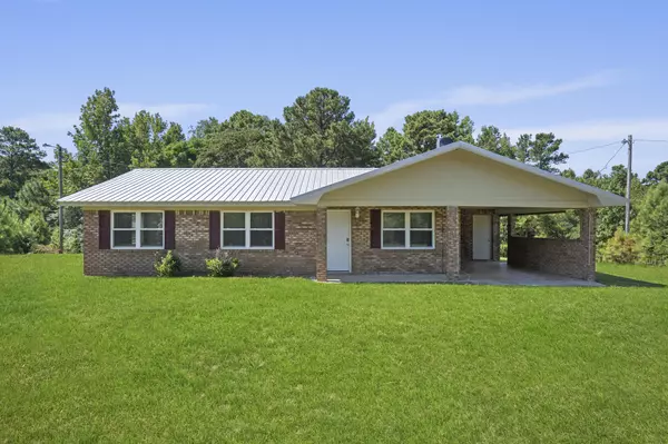 74 Golden Pine Rd., Prentiss, MS 39474