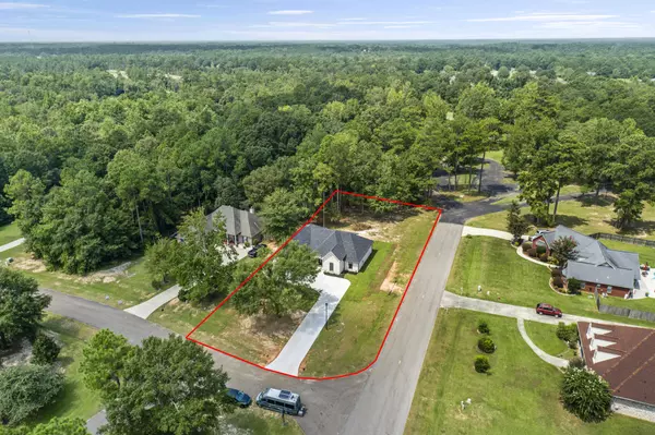 Carriere, MS 39426,2 Chinaberry Cir.