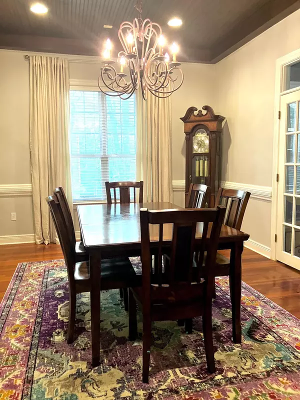 10 N Stoneridge Hattiesburg, MS 39402