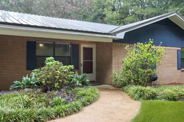 Hattiesburg, MS 39402,23 Clinton Rd.