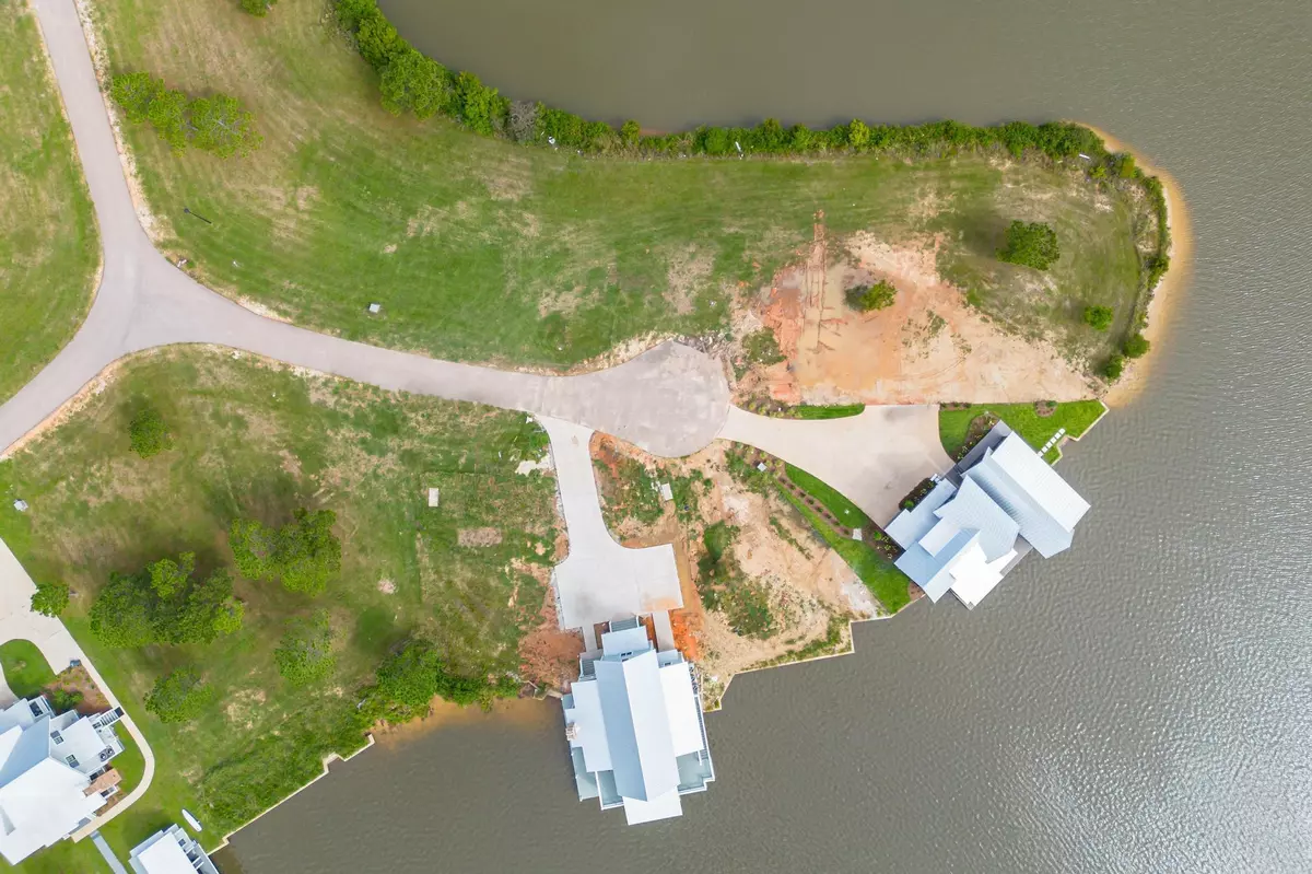 Lumberton, MS 39455,18 Painted arrow