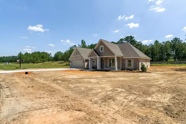 Sumrall, MS 39482,12 Redmont Dr.