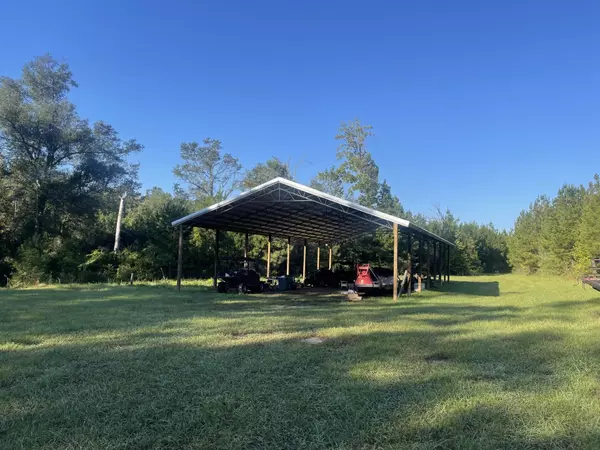 Columbia, MS 39429,0 Day Ln.