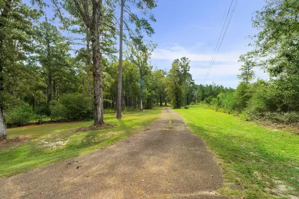 Sumrall, MS 39482,209 N Slade Rd.