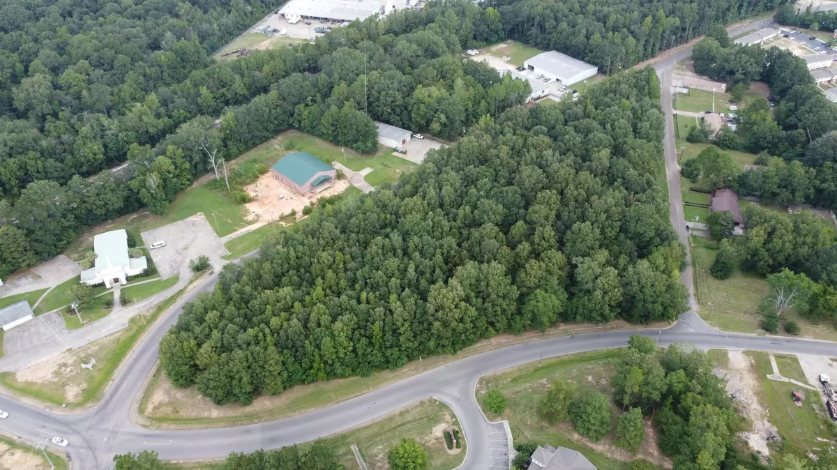 Hattiesburg, MS 39401,0 Wyatt St.