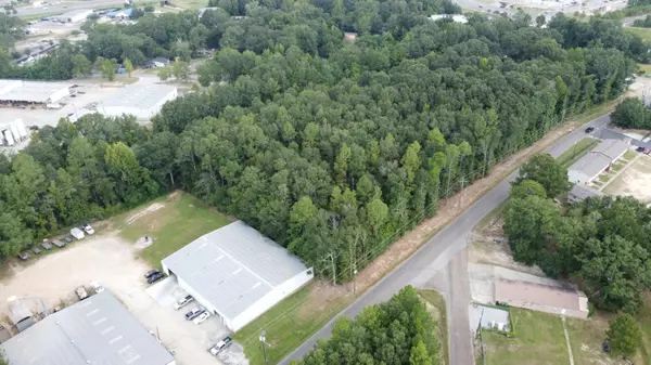 Hattiesburg, MS 39401,00 Country Club Dr.