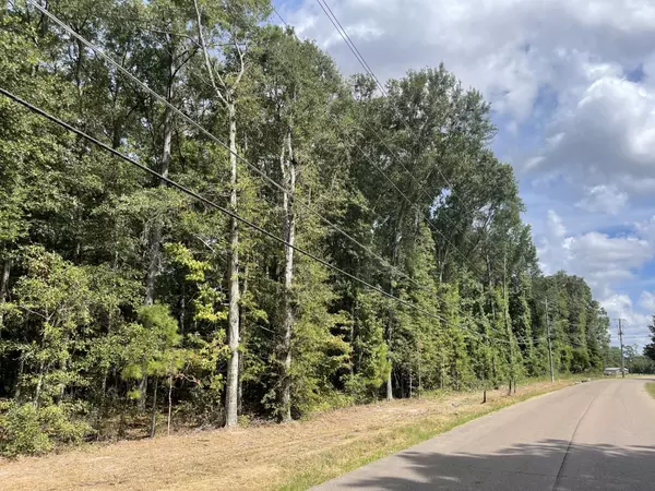 Hattiesburg, MS 39401,00 Country Club Dr.