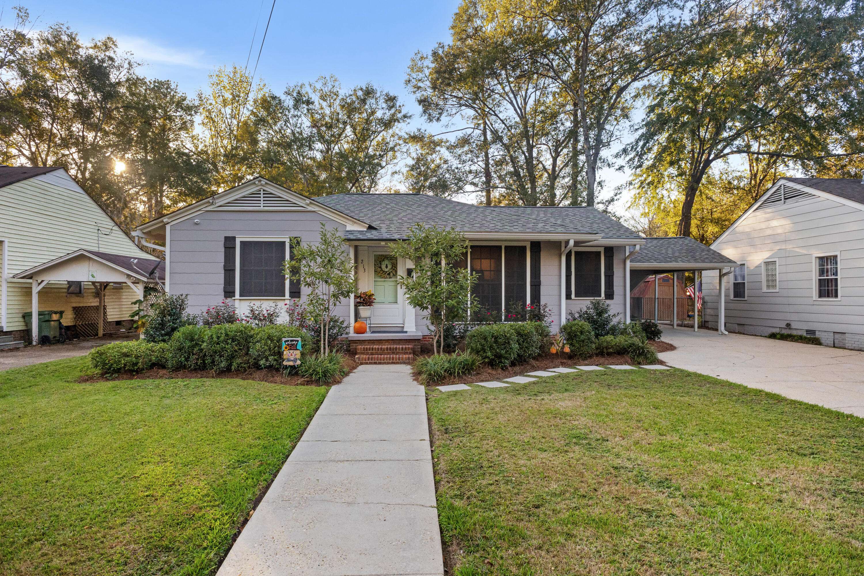 213 S 13th Ave.,  Hattiesburg,  MS 39401