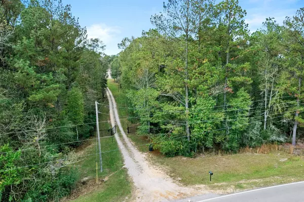 1341 Oloh Rd., Sumrall, MS 39482