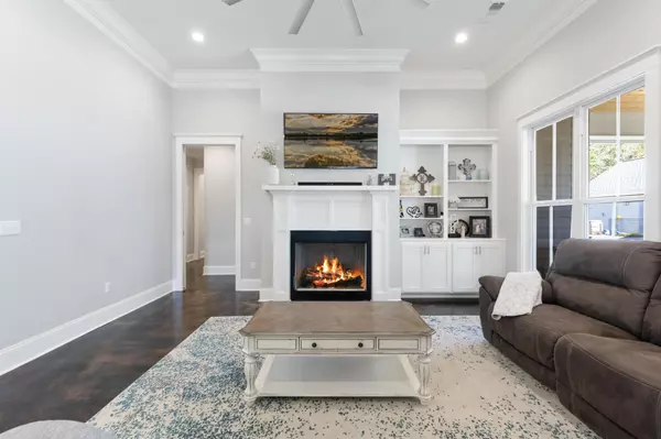 Hattiesburg, MS 39402,86 Baneberry