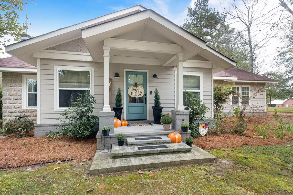 Moselle, MS 39459,1098 Moselle Seminary Rd Rd.