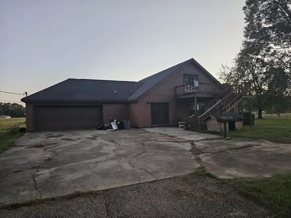 Richton, MS 39476,303 Freeman Rd.