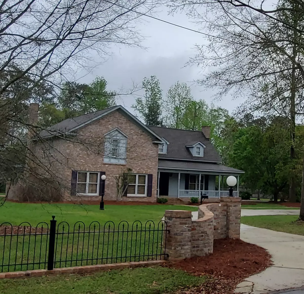 Columbia, MS 39429,636 Briarwood Dr.