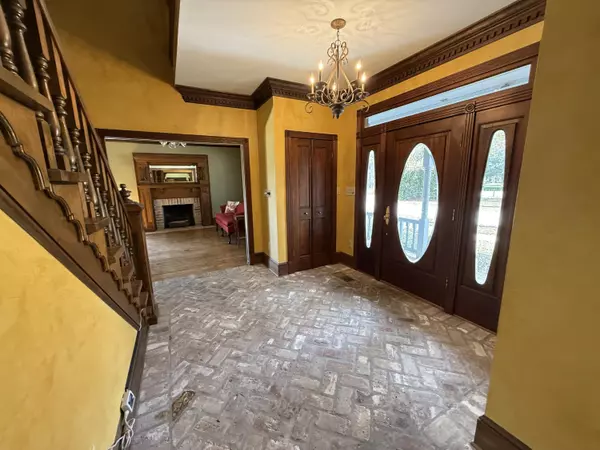 Columbia, MS 39429,636 Briarwood Dr.