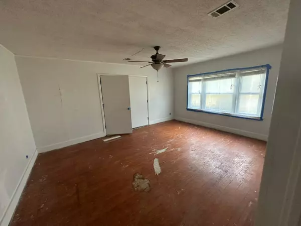 Seminary, MS 39479,206 Sycamore St.