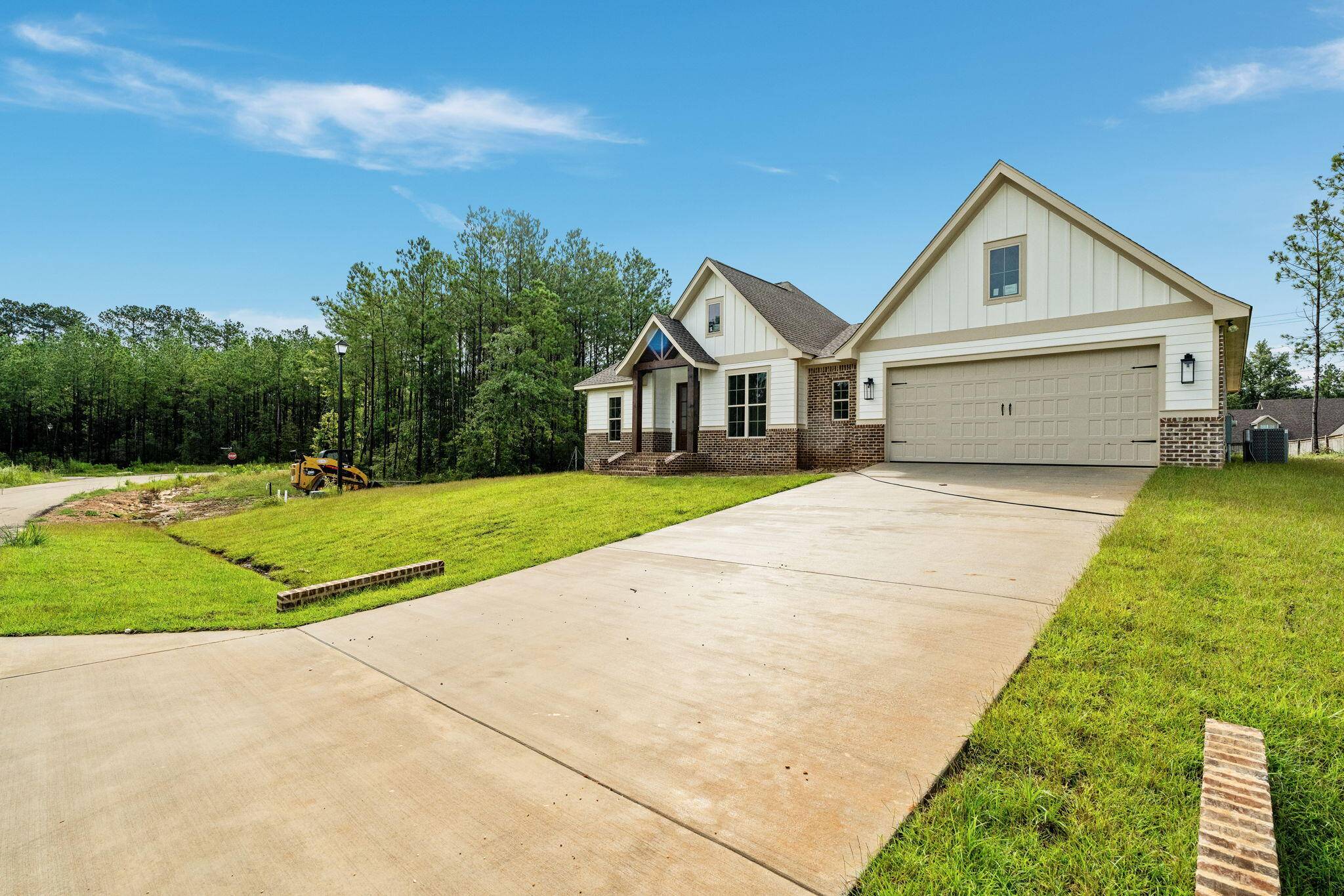 Sumrall, MS 39482,40 Redmont Dr.