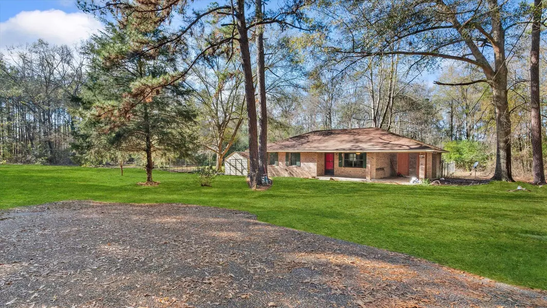 506 Hardee St., Richton, MS 39476