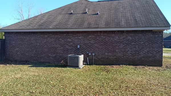 Sumrall, MS 39482,16 Cobblestone Dr.