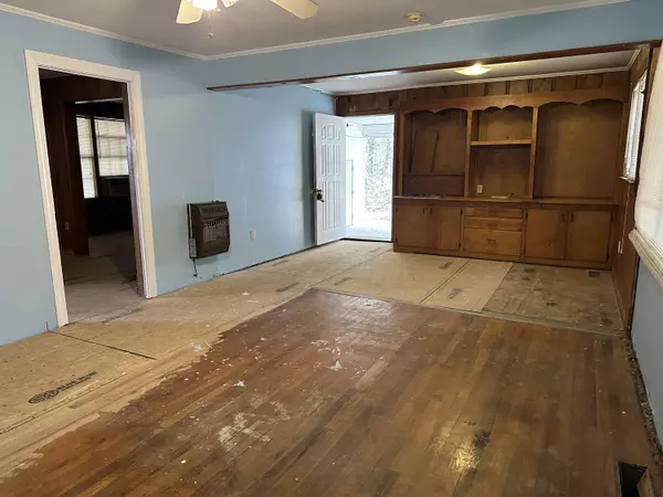 Sumrall, MS 39482,2383 Rocky Branch Rd.