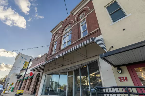 Hattiesburg, MS 39401,134 E Front St.