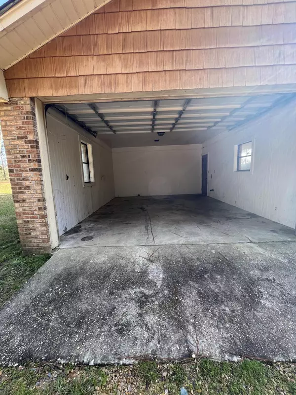 Foxworth, MS 39483,58 Ratliff Rd.