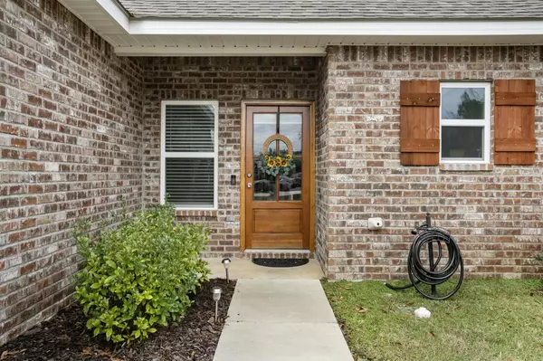 Petal, MS 39465,15 Orchid TRL