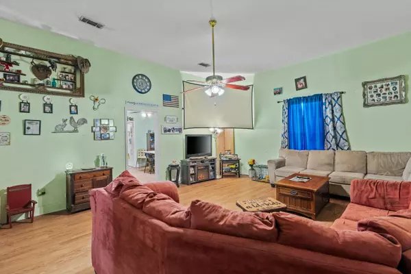 Petal, MS 39465,113 N Railroad Rd.