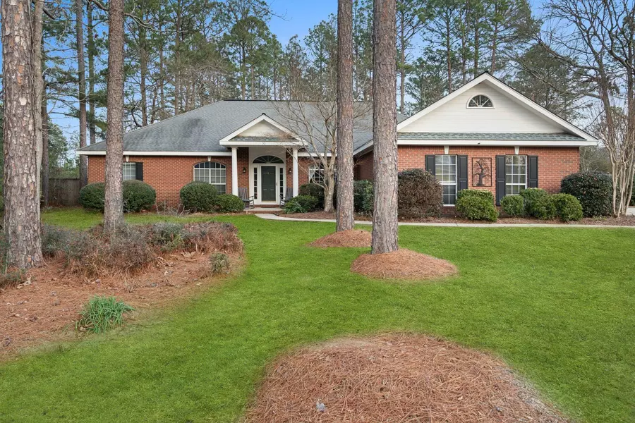 30 Madison Pl, Hattiesburg, MS 39402