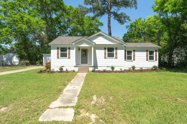 Petal, MS 39465,106 E 7th Ave.