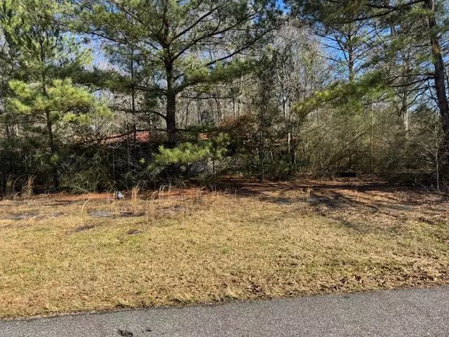 92 Church Dr., Laurel, MS 39443