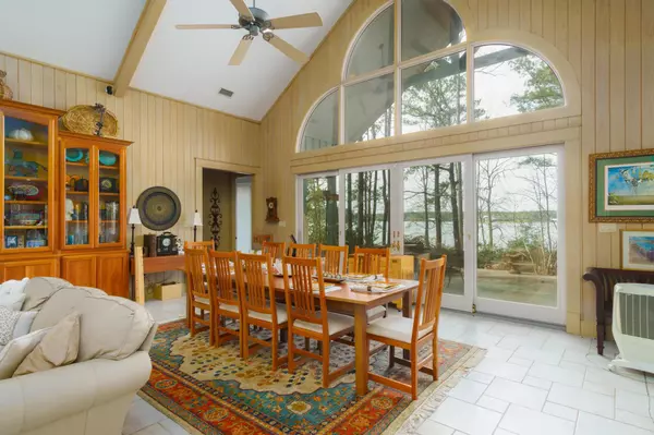 Lumberton, MS 39455,8 Deep Water PT