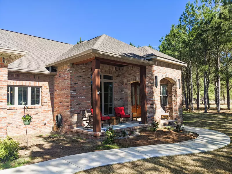 29 Timber Ridge Dr., Laurel, MS 39443