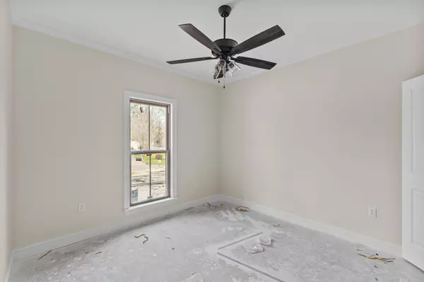 344 Serene Hill Hattiesburg, MS 39402