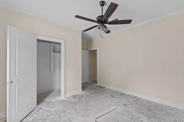 344 Serene Hill Hattiesburg, MS 39402