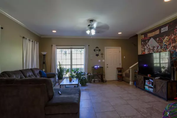 Hattiesburg, MS 39402,3 Garden View Ln.