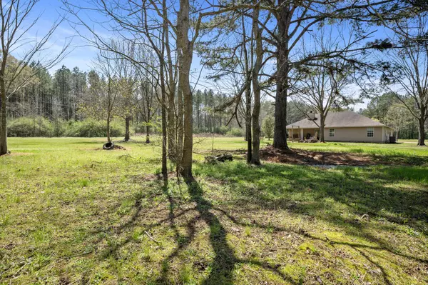 Ovett, MS 39464,552 Monarch Rd.