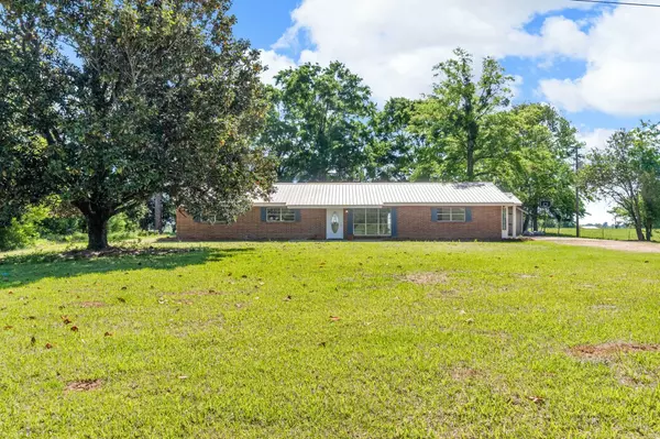 Taylorsville, MS 39168,4032 S C Rd 8