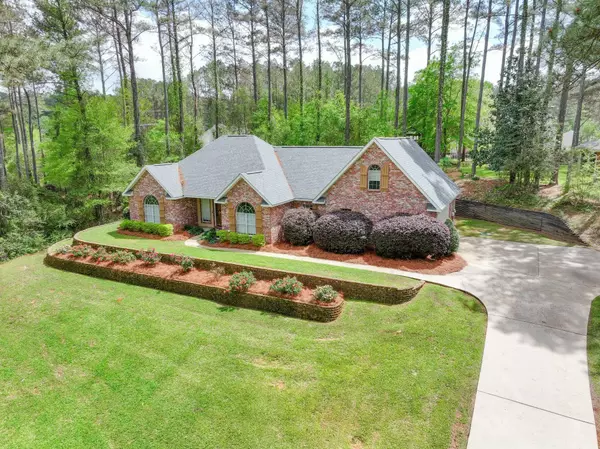 48 Stonewall,  Hattiesburg,  MS 39402