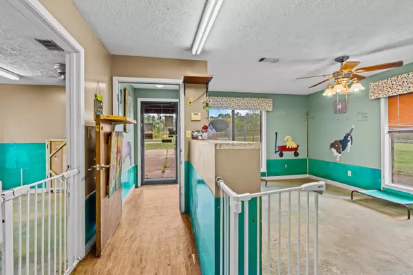 Laurel, MS 39443,303 Victory Rd.