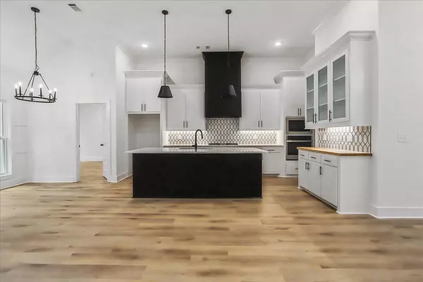 Magee, MS 39111,849 NW 11th Ave.