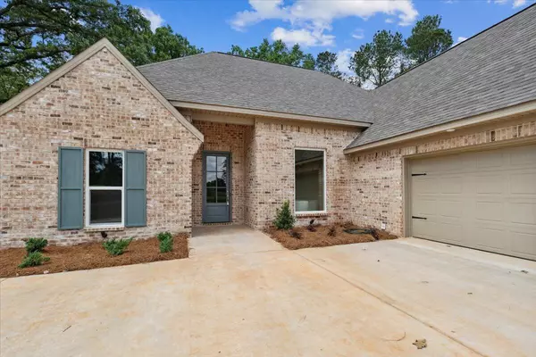 Mendenhall, MS 39114,213 Walter Jones Rd.