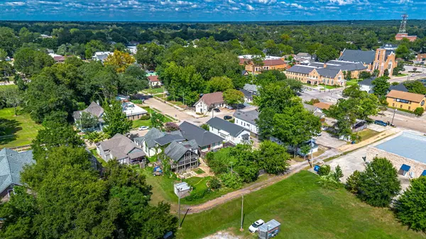 Laurel, MS 39440,808 W 5th St.