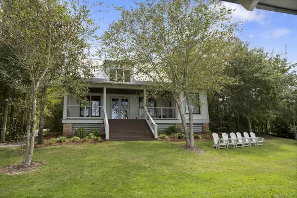 Lumberton, MS 39455,12 S Branch Banks