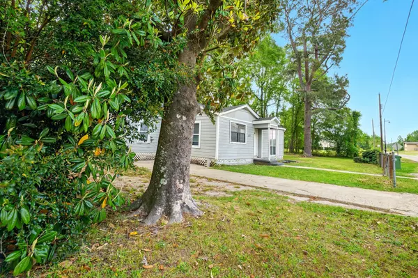 Hattiesburg, MS 39401,800 S Tipton Street