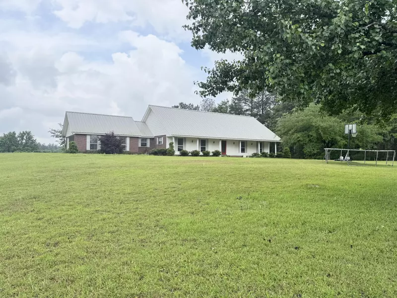 3742 SCR 70, Taylorsville, MS 39168