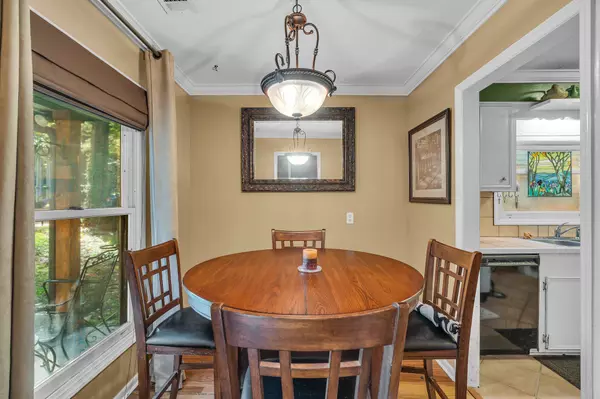 Hattiesburg, MS 39402,34 Hickory Knl