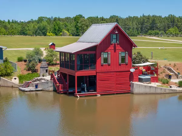 Lumberton, MS 39455,21 Pier PT