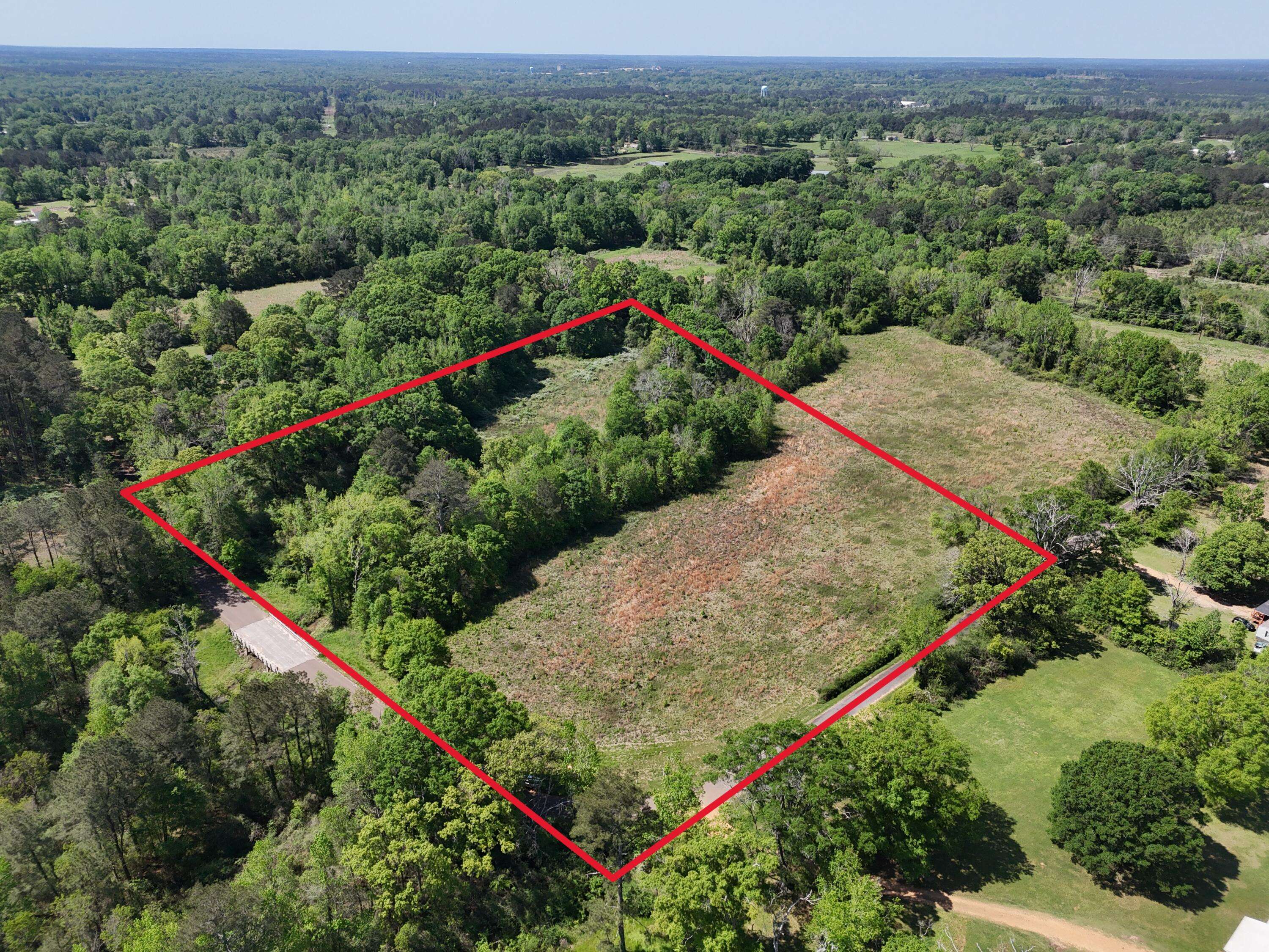 10.17 Mckenzie Rd., Mccomb, MS 39648