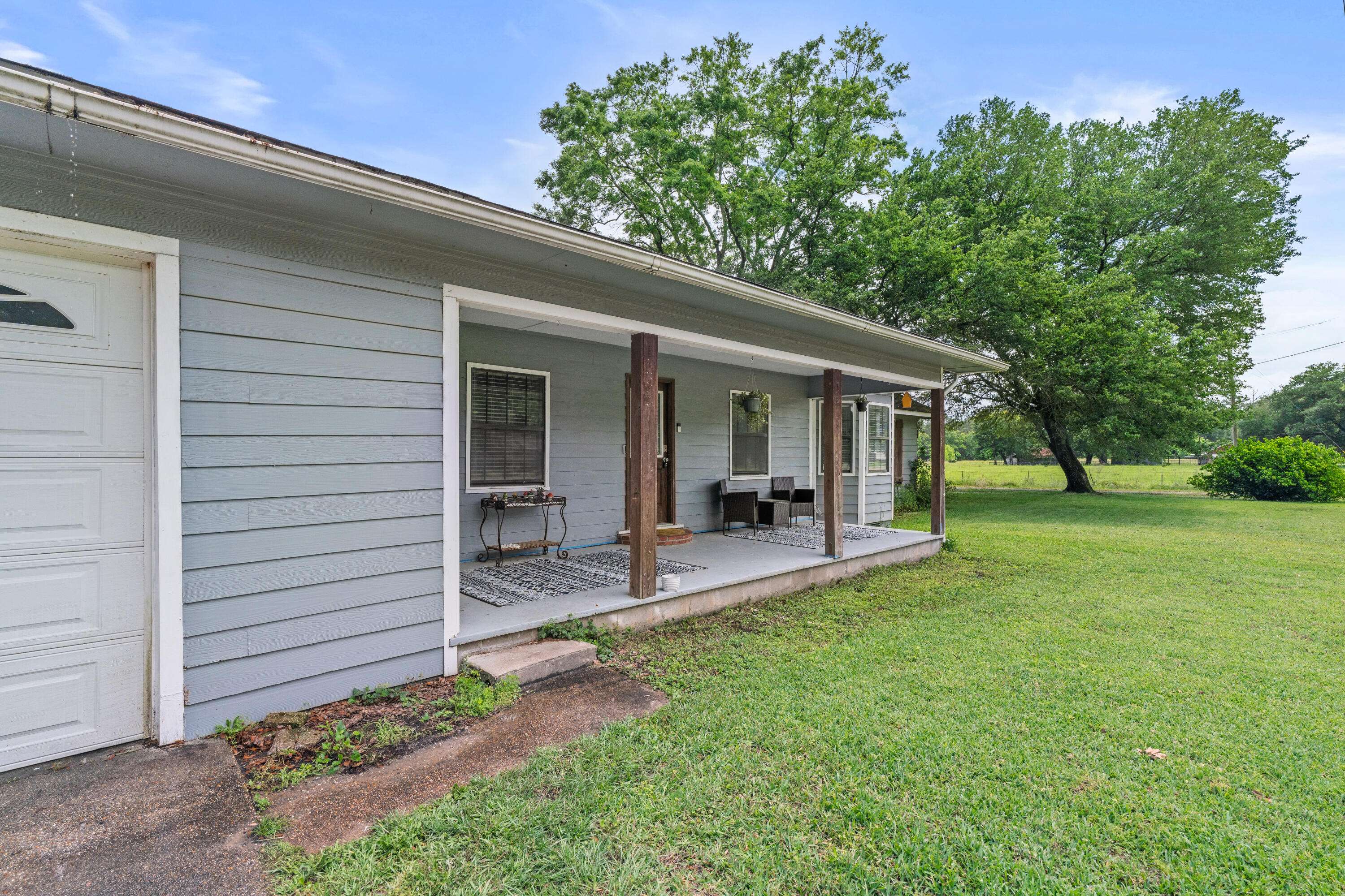 Laurel, MS 39443,3903 Sharon Rd.