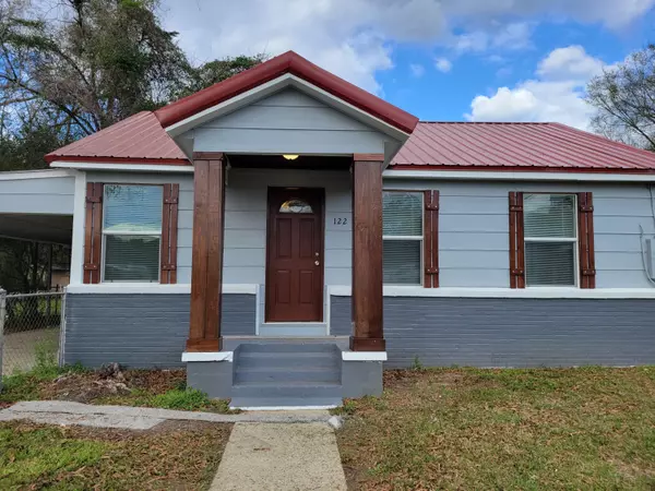 122 W 8th Ave., Petal, MS 39465